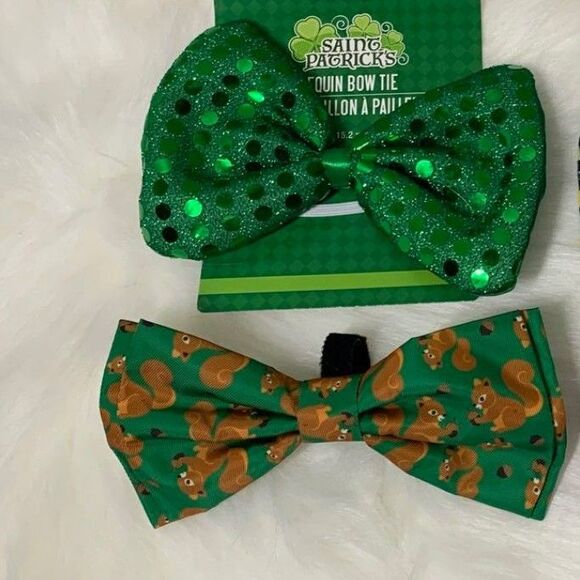 Lot of 4 Dog Bow Ties - Squirrel, Xmas Plaid, Beer, and St Paddy's Sparkles XL - Picture 3 of 5